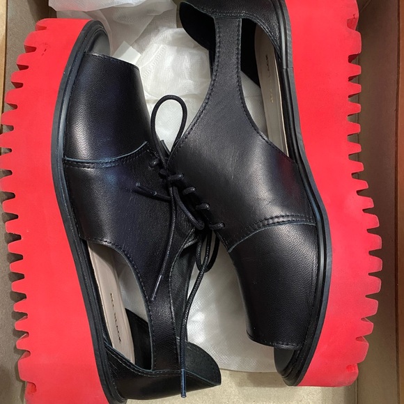 All Black Women's Platform peep toe Shoes with Red Sole - Picture 5 of 7